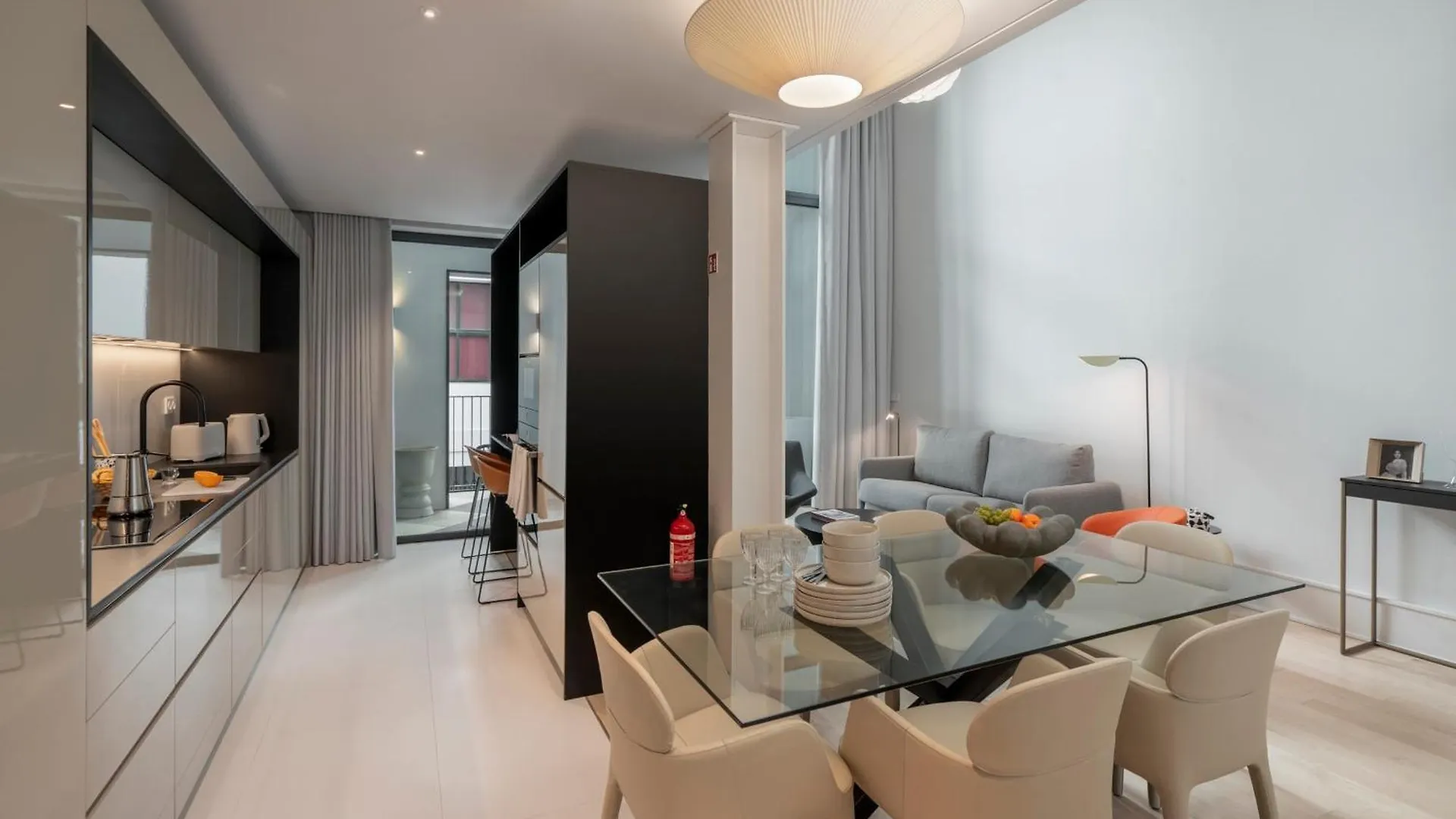 Savoy Insular Loft By An Island Apart Funchal Apartman
